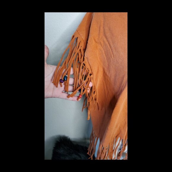 Red Dirt Kauai Custom Tassel Tee Beaded Crop - Picture 3 of 3